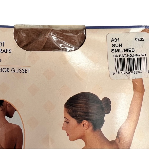 New with tags Body Wrappers Total stretch full body dance tights in Sun Tan. - Picture 3 of 5